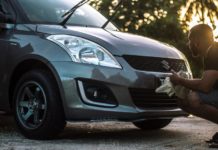 Pióra wycieraczek jako niezbędny element mechanizmu czyszczenia szyby czołowej