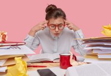Nerd czy kujon? Jak różne kultury nazywają przykładnych uczniów